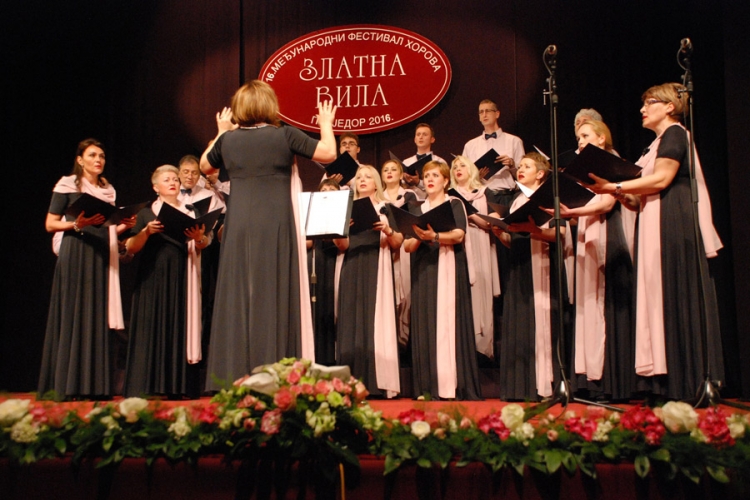 Prijedor: Otvoren 16. Međunarodni festival horova "Zlatna vila"