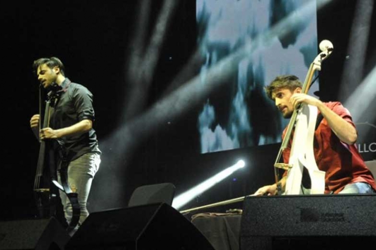 2Cellos oduševili Sarajevo