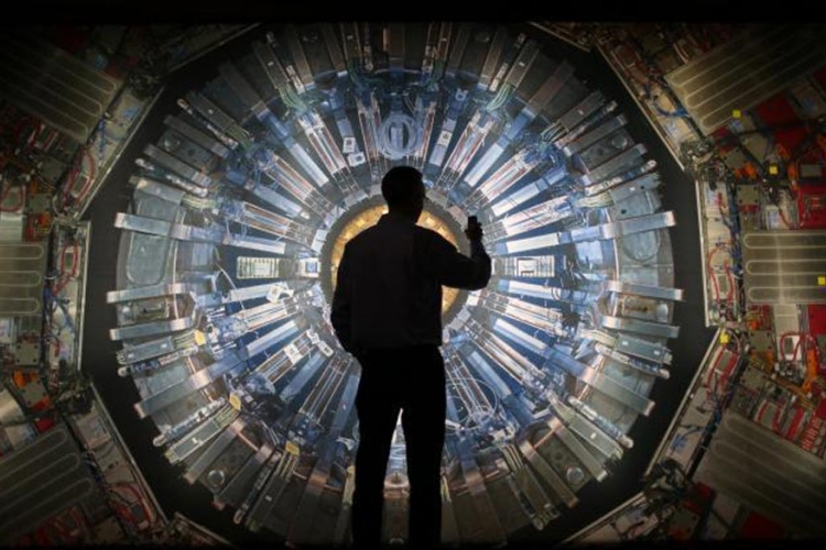 CERN otkrio novu česticu?