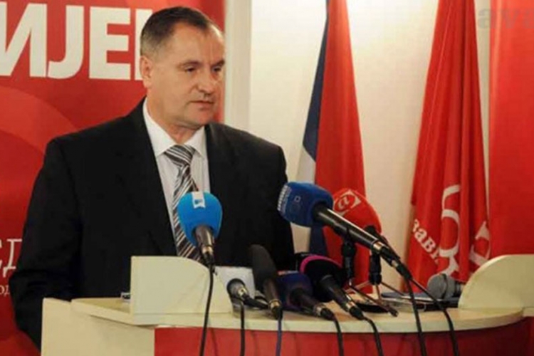 Višković: Netačno da je u vrijeme vlade opozicije bilo više zaposlenih  