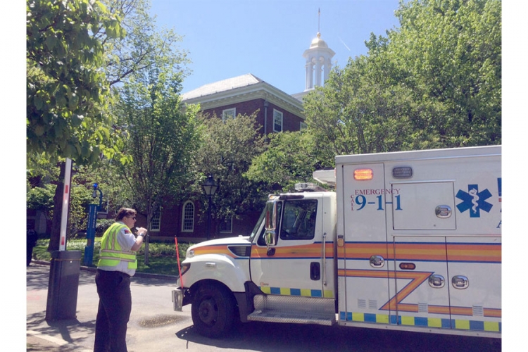 Evakuisano sedam zgrada na Harvardu zbog prijetnji bombom