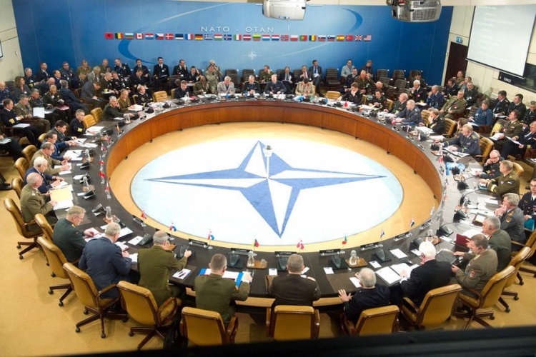 Ministri NATO dogovorili da prošire operacije u Sredozemlju