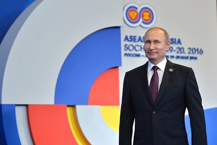 Putin: Vrhunac ekonomske krize prošao