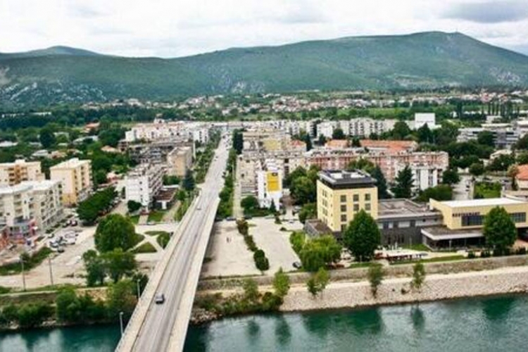 Čapljina: Maturantkinja preminula na maturskoj zabavi