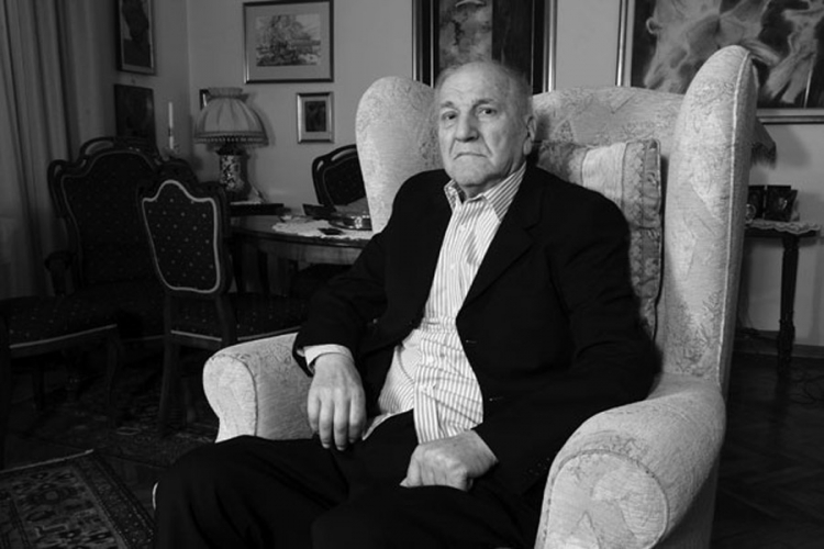 Preminuo Bata Živojinović (VIDEO)
