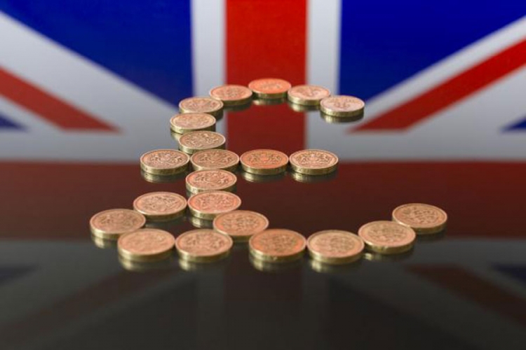 Britanija se u aprilu zadužila više od očekivanog
