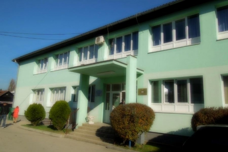 Dom zdravlja u Bosanskom Petrovcu često i bez struje