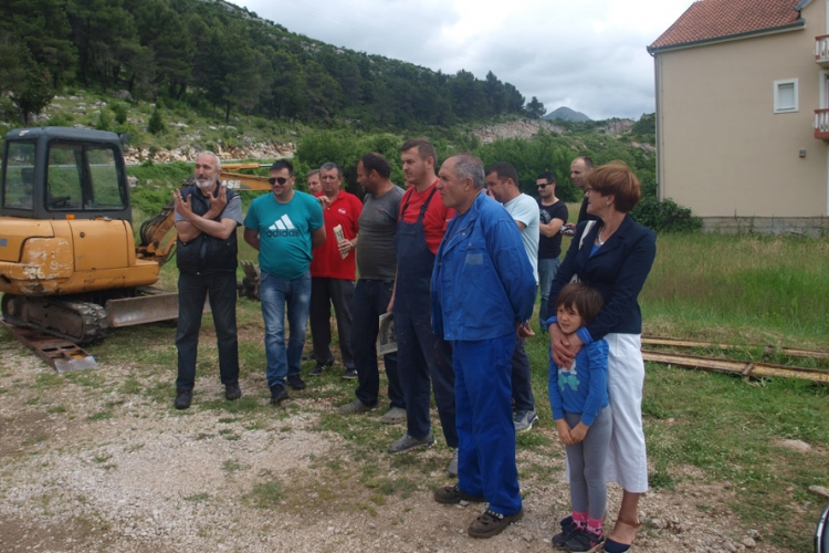 Mještani Petrovog Polja protestvuju zbog kamenoloma
