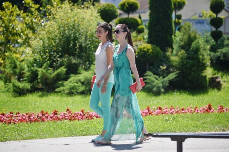 Banjalučke ljepotice mame uzdahe prolaznika