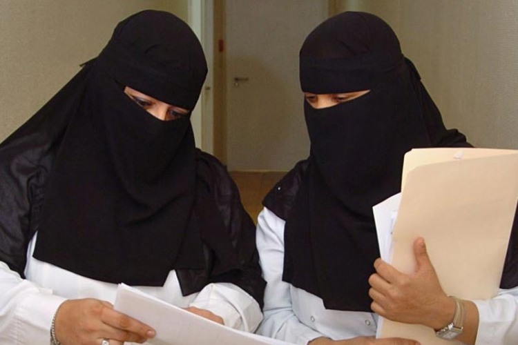 Saudijac pucao u doktora jer mu je porodio ženu