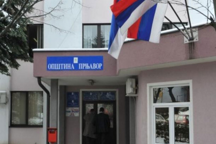 Prnjavor: SNSD napustio sjednicu Skupštine zbog optužbi na račun VRS