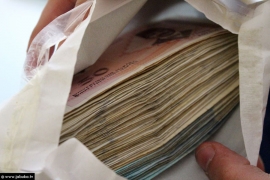 BiH svakog dana ispustila po 260.000 poklonjenih KM