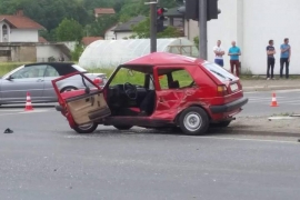 Doboj Jug: U saobraćajnoj nesreći smrtno stradala ženska osoba