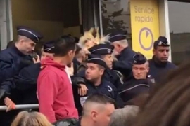 Francuska: Jajima na ministra ekonomije (VIDEO)