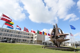 NATO razmatra veće učešće u borbi protiv Islamske države