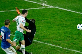 Brejdi odveo Irce u osminu finala, Belgija penzionisala Ibru (VIDEO)