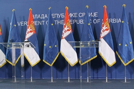 DSS: Nikolić da se založi za referendum o EU