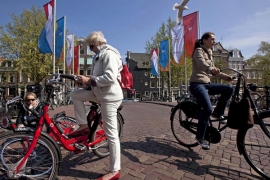 Amsterdam preotima krunu Londonu kao finansijskom centru?