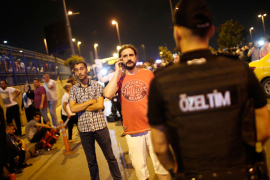 Svjedoci tragedije u Istanbulu: Nosio je sa sobom AK-47 i krenuo da ...