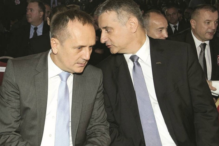 Prgomet presudio, Karamarko leti iz Vlade Hrvatske