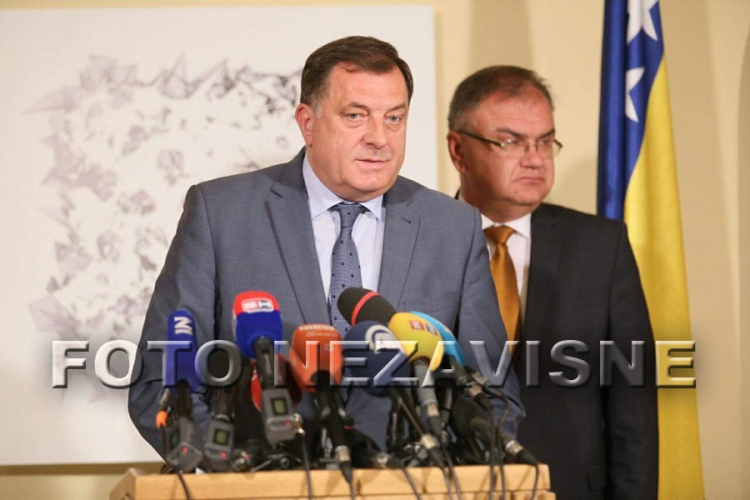 Dodik: Politika umiješala prste u hapšenje Macana