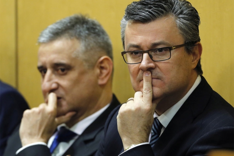 Orešković odbio Karamarka, neće podnijeti ostavku