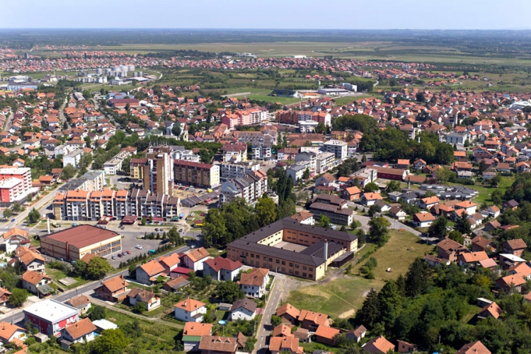 Počelo uređenje prostora tržnice u Modriči