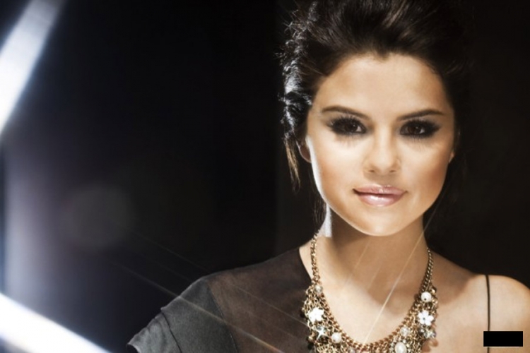 Selena Gomez objavila novi spot  (VIDEO)