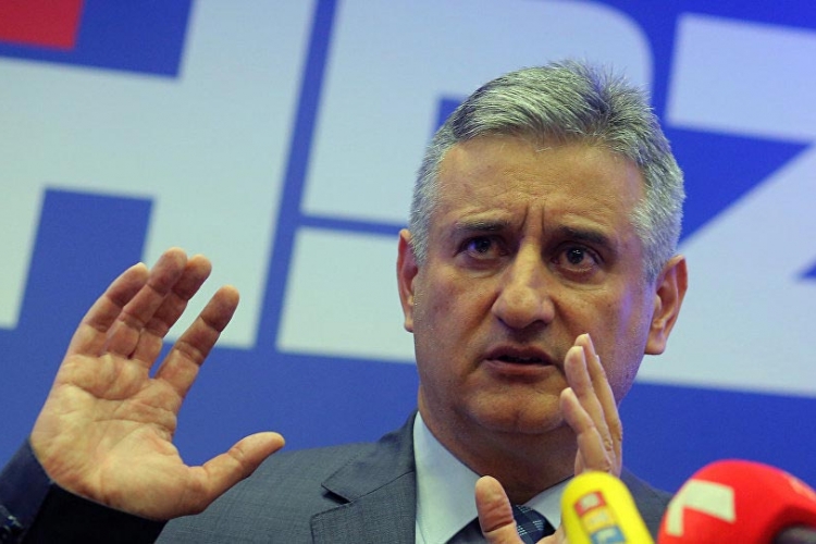 Karamarko: Odlazim ali zajedno sa Oreškovićem i Petrovim