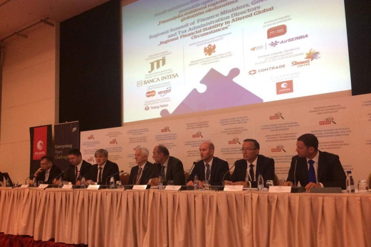 Počeo treći panel na Samitu u Bečićima
