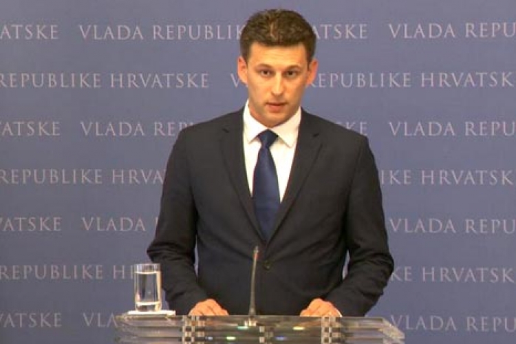 Petrov: Podnosim ostavku, ako Orešković ostane, Orešković: Spustimo nenzije