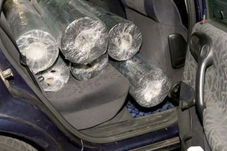 Berlin: U automobilu pronađeno 80 kilograma heroina