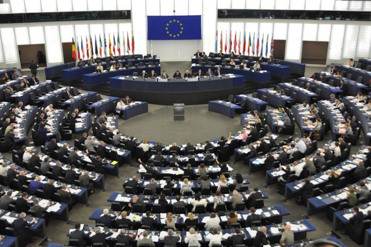 Evropski parlament istražiće okolnosti izložbe o Stepincu
