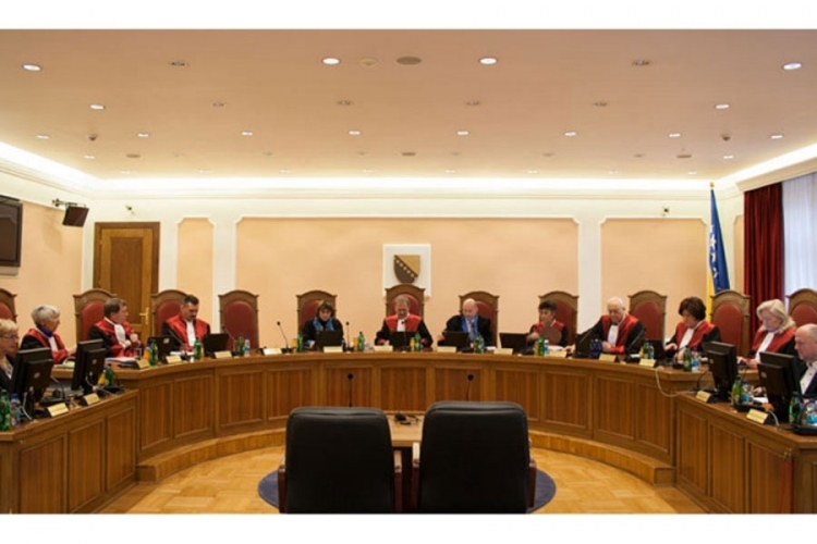 Zahtjev za preispitivanje Odluke o Danu RS upućen Ustavnom sudu BiH