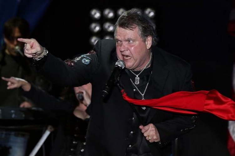 Pjevač Mit Louf kolabirao na sceni