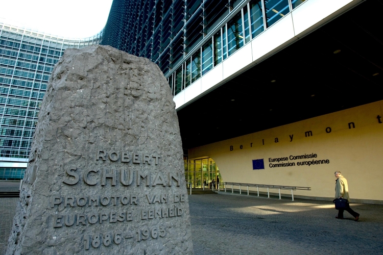 EK odobrila 6,7 mlijardi evra za 195 projekata, 12 su hrvatski