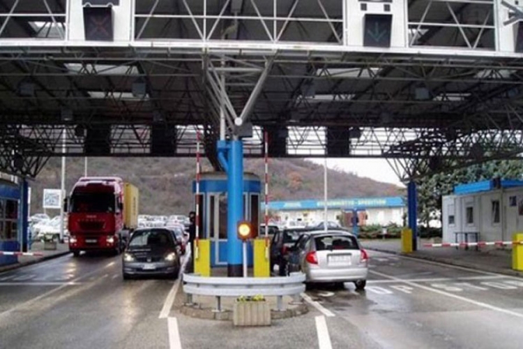 Čekanje u Velikoj Kladuši, Brodu, Gradišci I Doljanima 