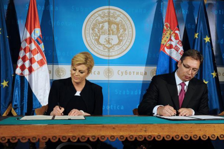 Vučić i Kitarovićeva potpisali istorijsku Deklaraciju o unapređenju odnosa