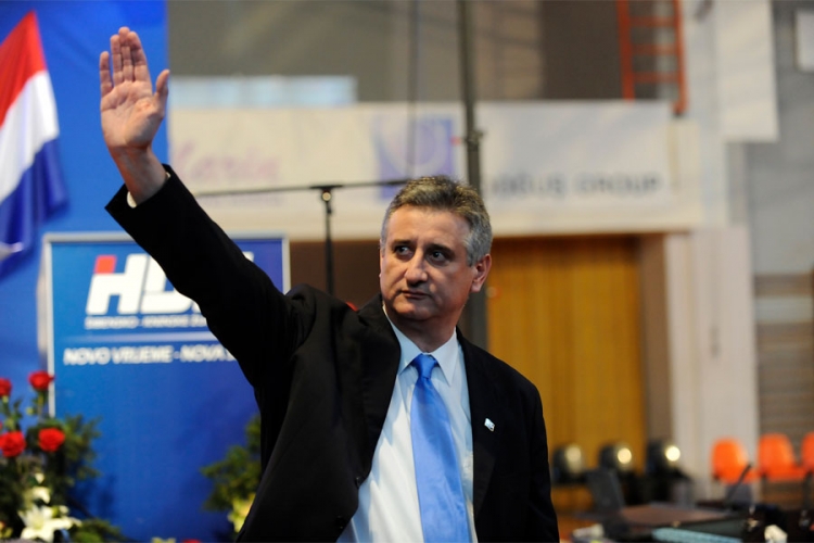 Karamarko podnio ostavku na mjesto predsjednika HDZ-a