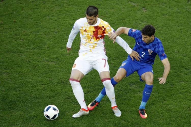 EURO 2016 Grupa D: “Vatreni” ofurili “furiju”, Turci se još nadaju (VIDEO)