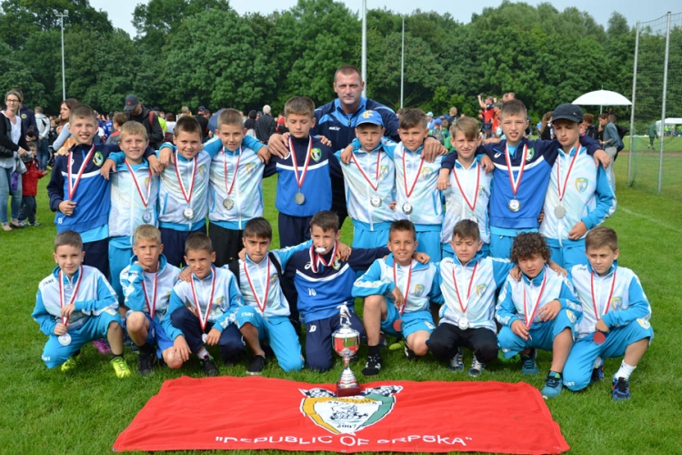 OFK Sport tim i Rekreativo se na sjajan način predstavili na fudbalskoj mapi