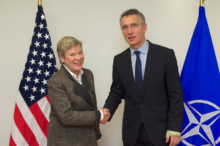 Amerikanka Rouz Gatemiler postaje najviše rangirana žena u NATO-u