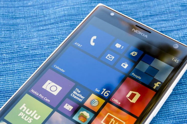 Nokia Lumia 1520 sa Windows 10 platformom