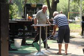 Vlasnik kafića u Žitištu: Prvo ubio suprugu, pa nastavio da puca po ...