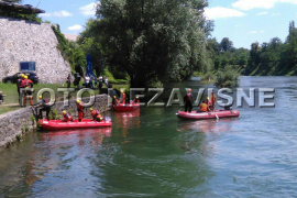 Pokazna vježba Civilne zaštite: Spasavali ljude sa banjalučkog ...