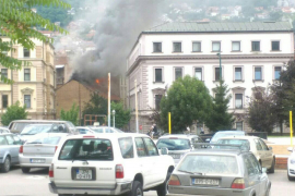 Ugašen požar na krovu zgrade u centru Sarajeva, nema povrijeđenih