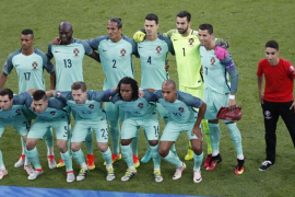 Volonter utrčao među igrače Portugala na slikanju (VIDEO, FOTO)