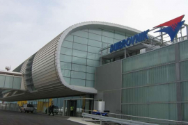 Evakuisani putnici sa dubrovačkog aerodroma