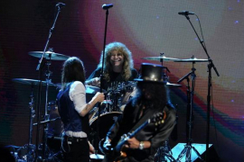 Bubnjar Stiven Adler ponovo na sceni sa Guns N' Roses
