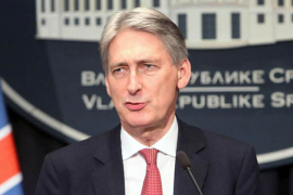 Hamond: Brexit bi mogao da se desi tek 2022.